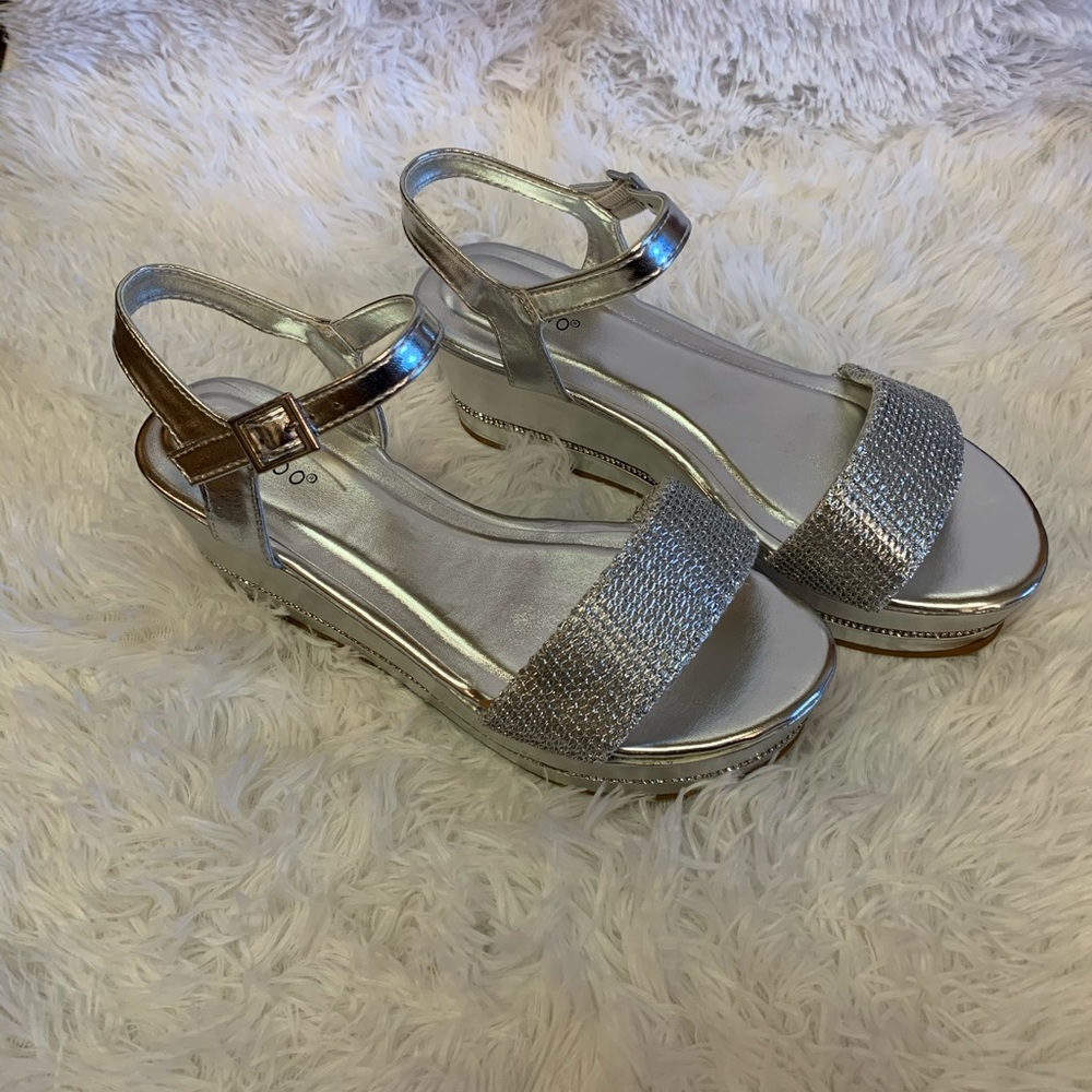 Bamboo silver wedge sandals